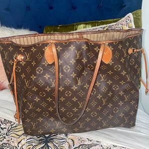 Louis Vuitton Neverfull GM